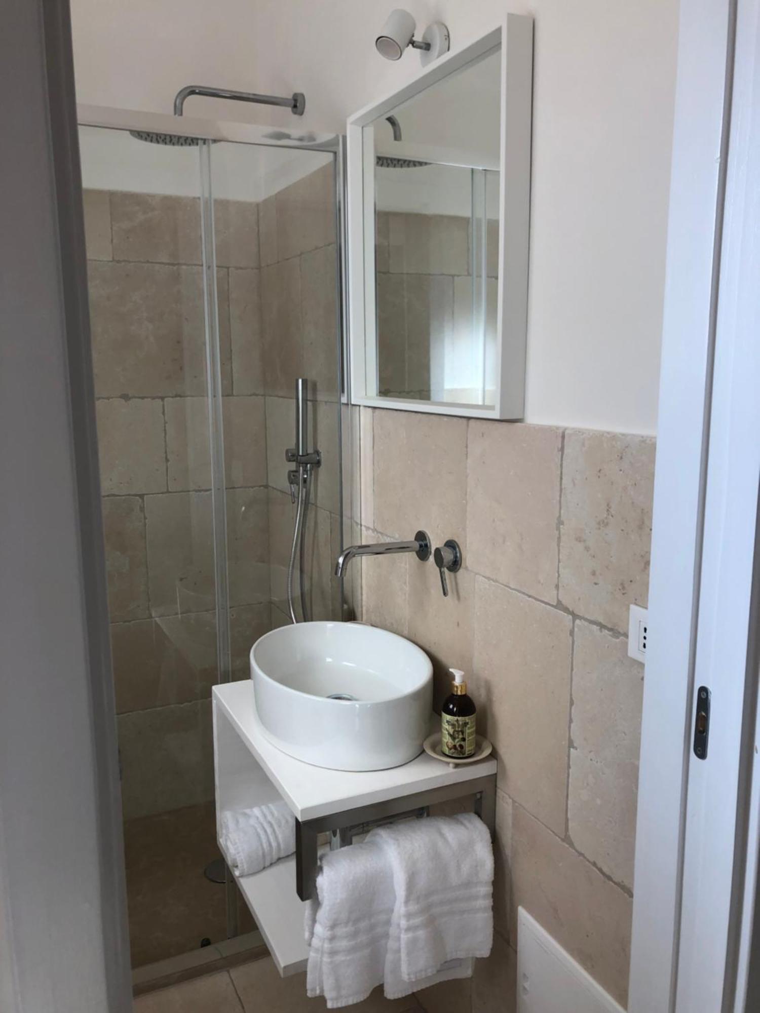 Tenuta La Pomona 奥斯图尼 外观 照片